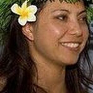 Meet your Posher, Momi